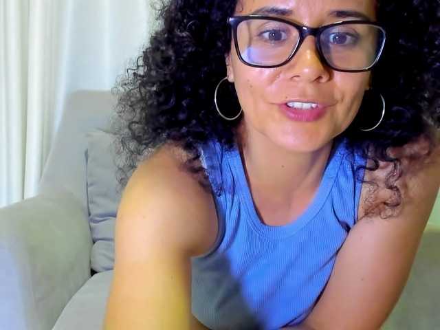 Samhotie live cam on BongaCams
