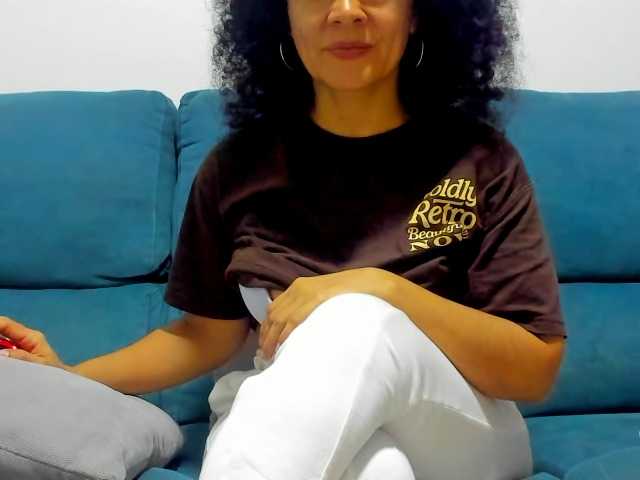 Samhotie live cam on BongaCams