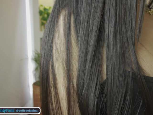 sofirousel live cam on BongaCams