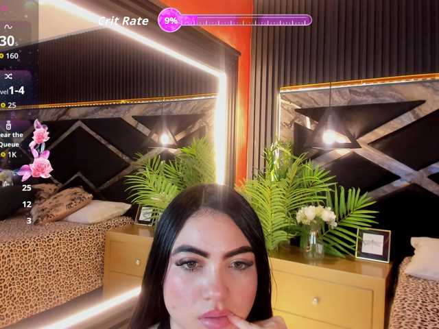 Emily-White live webcam show