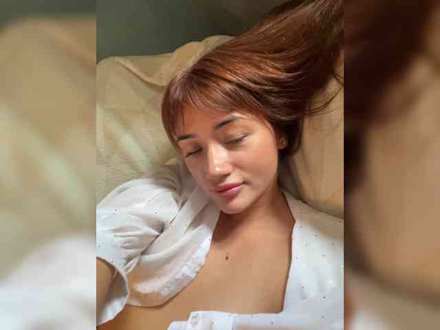 juicy-peachh webcam