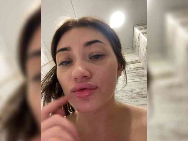 juicy-peachh webcam