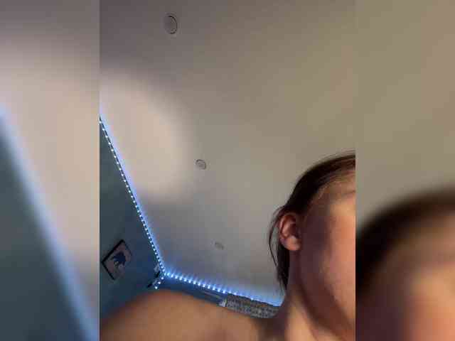 juicy-peachh webcam