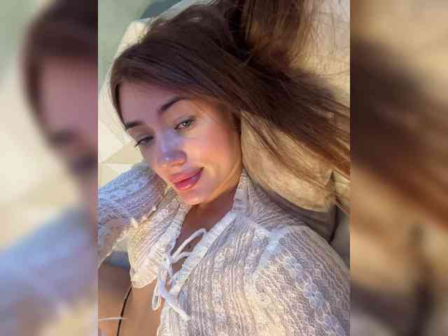 juicy-peachh webcam