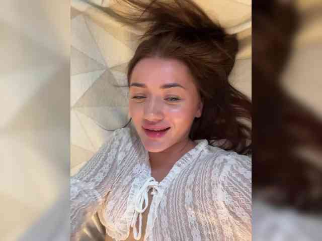 juicy-peachh webcam