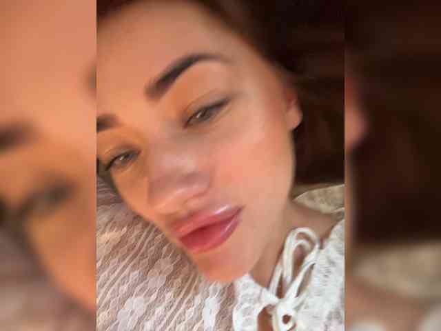 juicy-peachh webcam