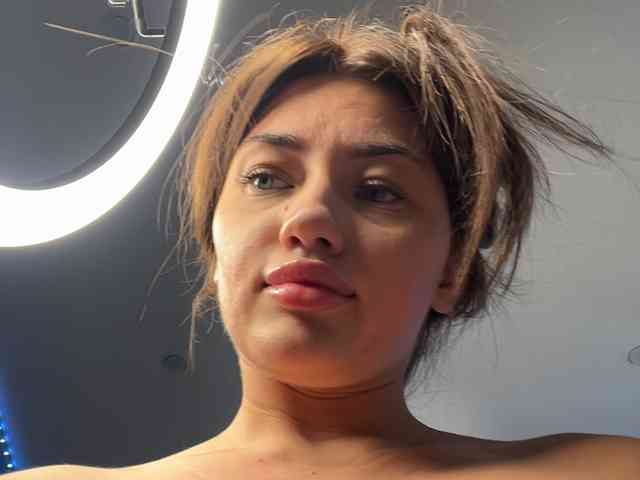 juicy-peachh webcam