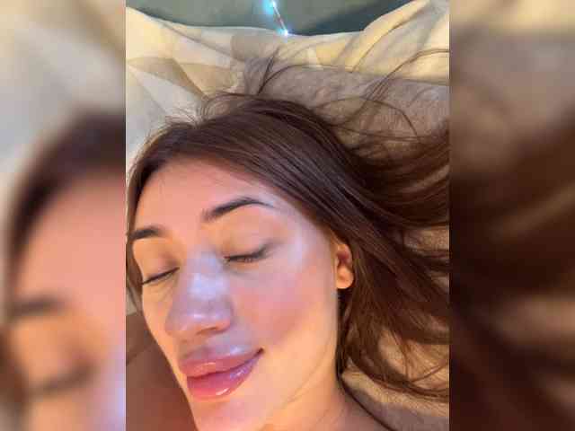 juicy-peachh webcam