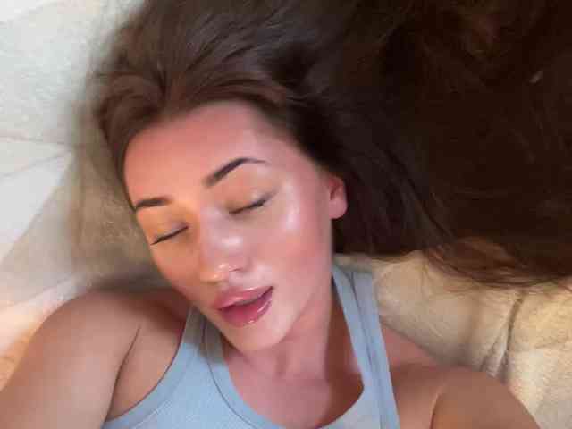 juicy-peachh webcam