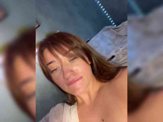 juicy-peachh webcam