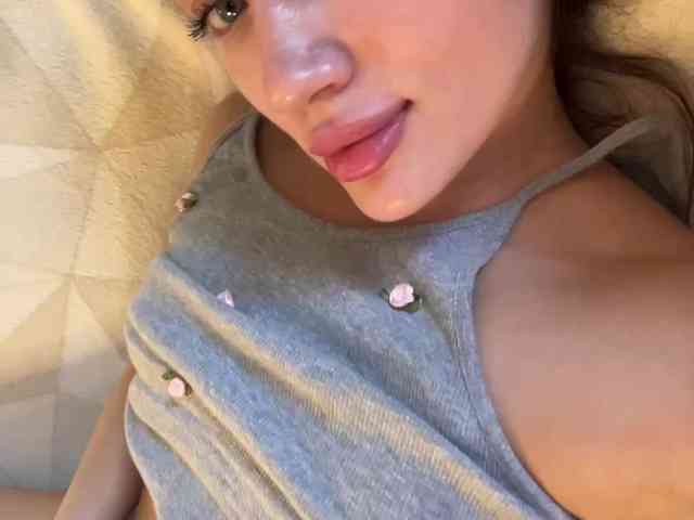 juicy-peachh webcam