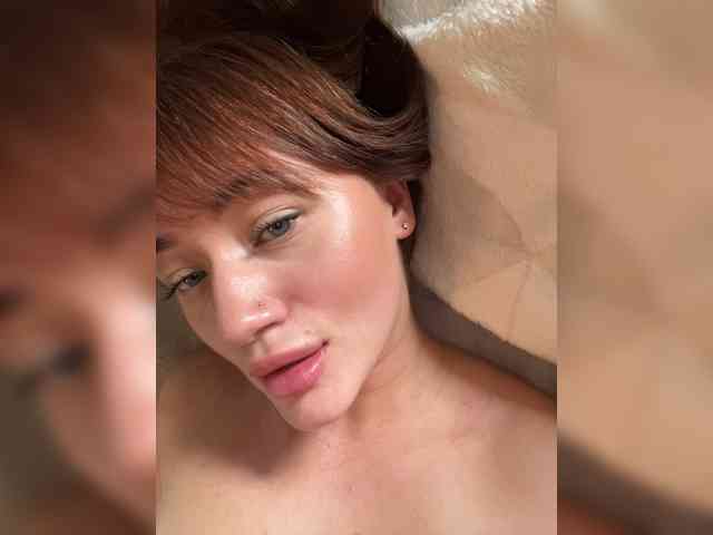 juicy-peachh webcam
