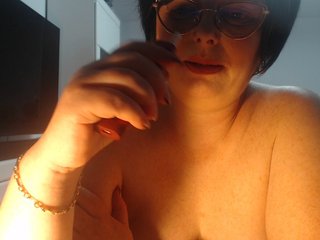 Emyllywhite Porn Show