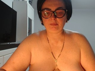 Emyllywhite Porn Show