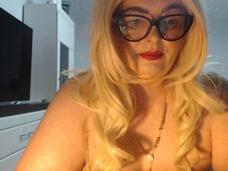Emyllywhite Porn Show