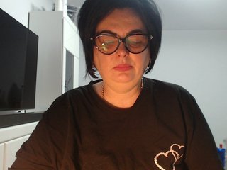 Emyllywhite