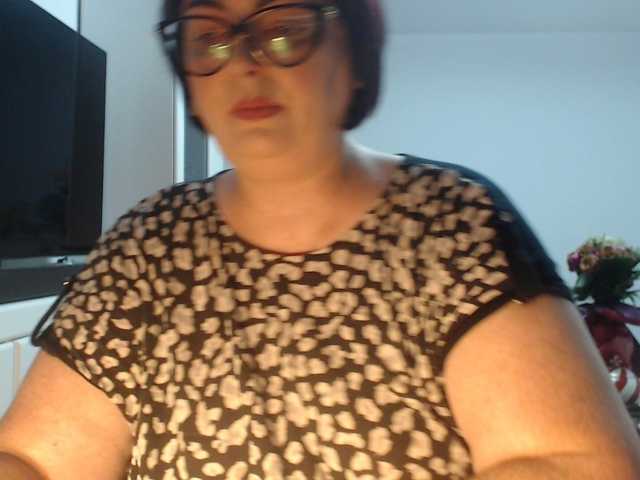 Emyllywhite