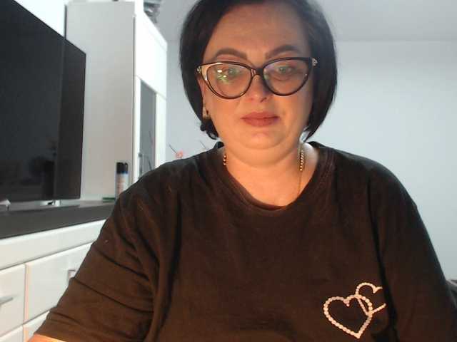 Emyllywhite