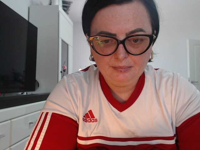 Emyllywhite