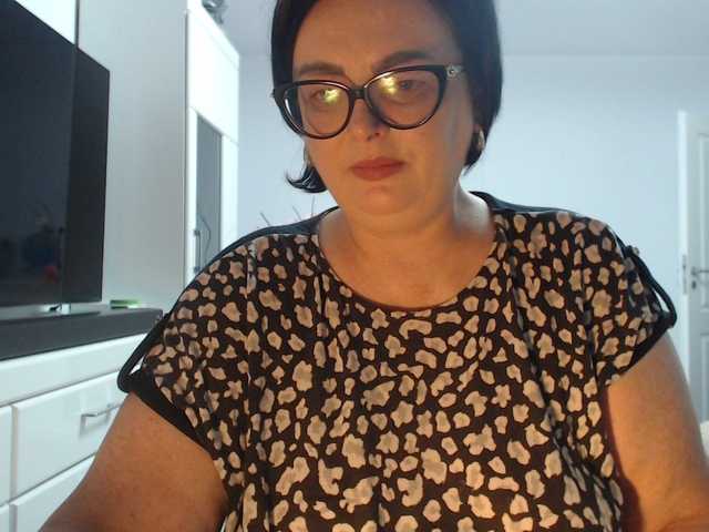 Emyllywhite
