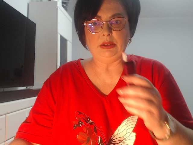 Emyllywhite