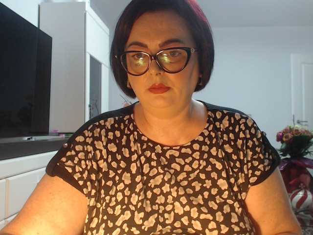 Emyllywhite