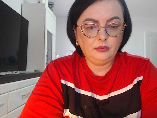 Emyllywhite