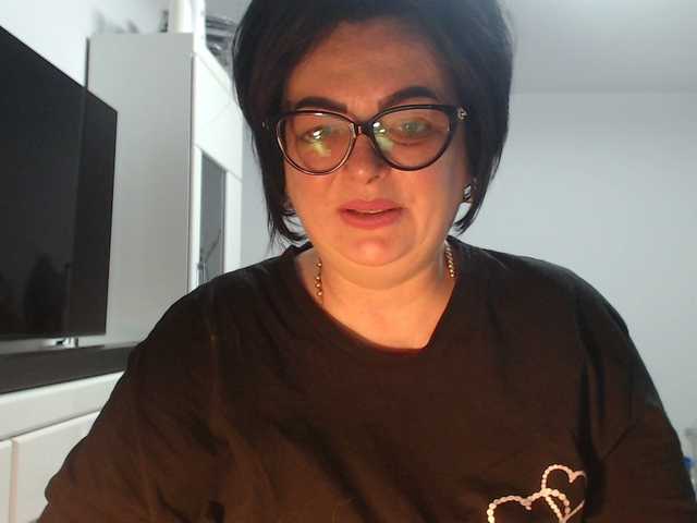 Emyllywhite
