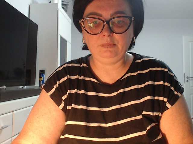 Emyllywhite