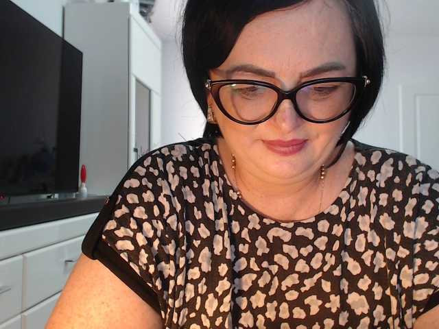 Emyllywhite