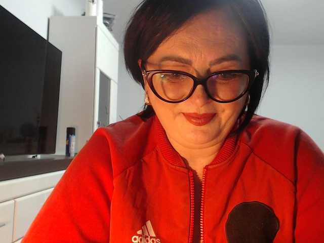Emyllywhite
