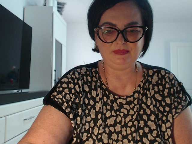Emyllywhite live webcam show