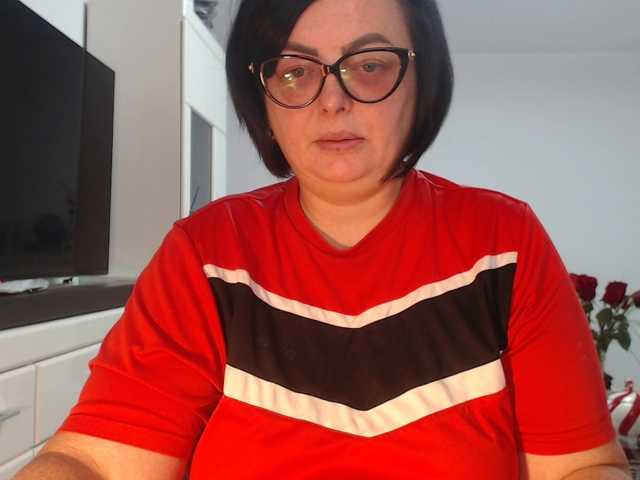 Emyllywhite