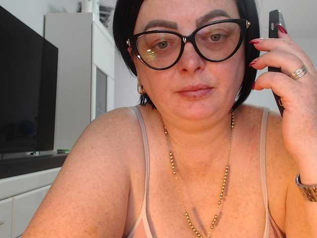 Emyllywhite