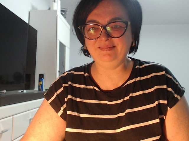 Emyllywhite