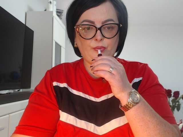 Emyllywhite