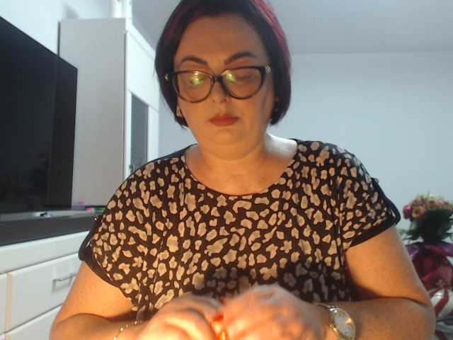 Emyllywhite