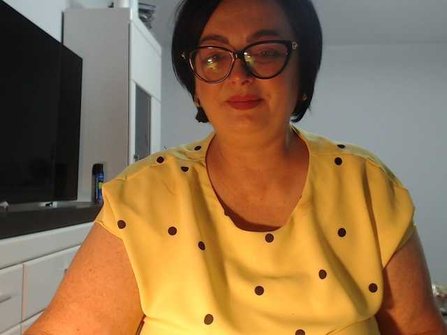 Emyllywhite
