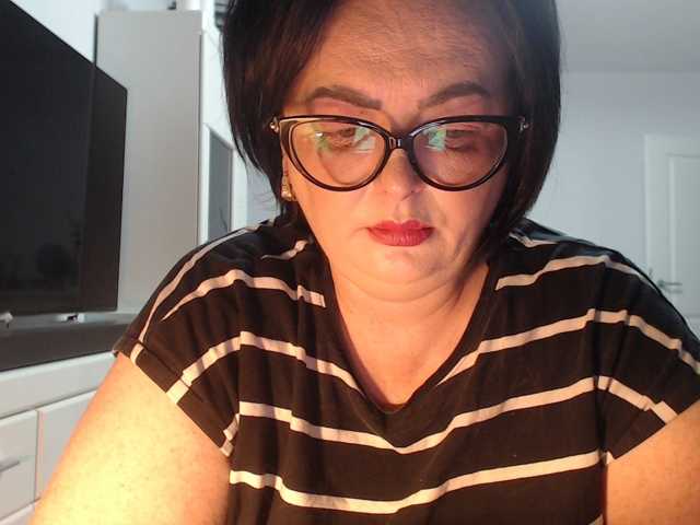 Emyllywhite