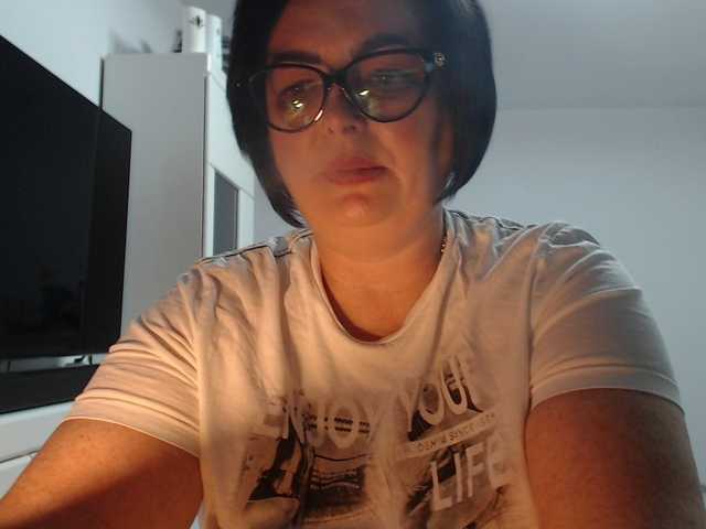 Emyllywhite