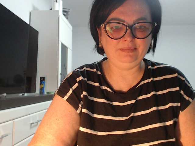 Emyllywhite