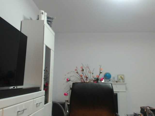Emyllywhite live webcam show