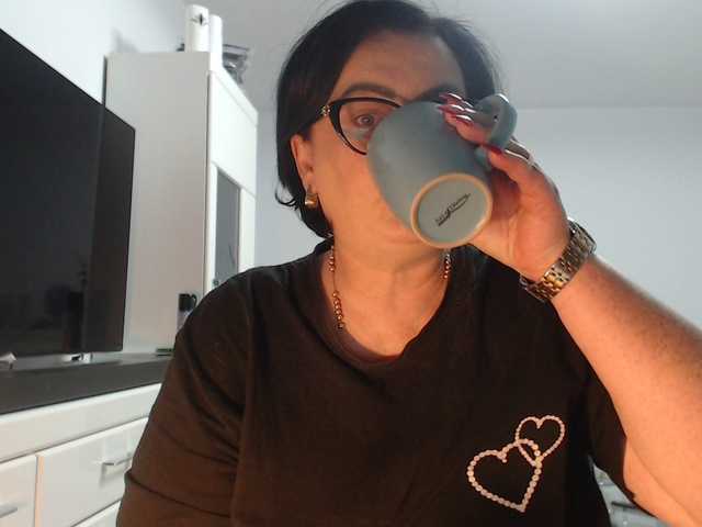 Emyllywhite