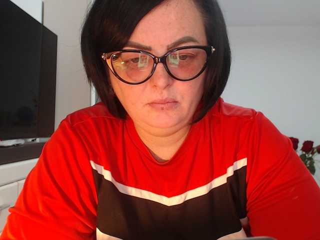 Emyllywhite