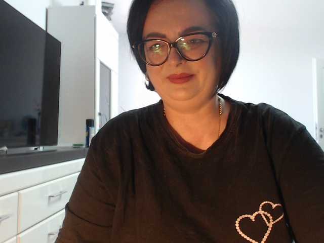 Emyllywhite