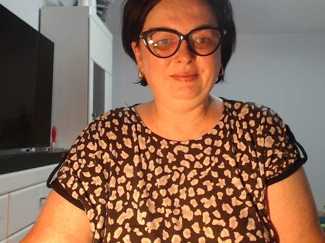 Emyllywhite