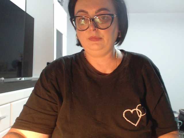 Emyllywhite