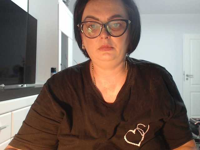 Emyllywhite