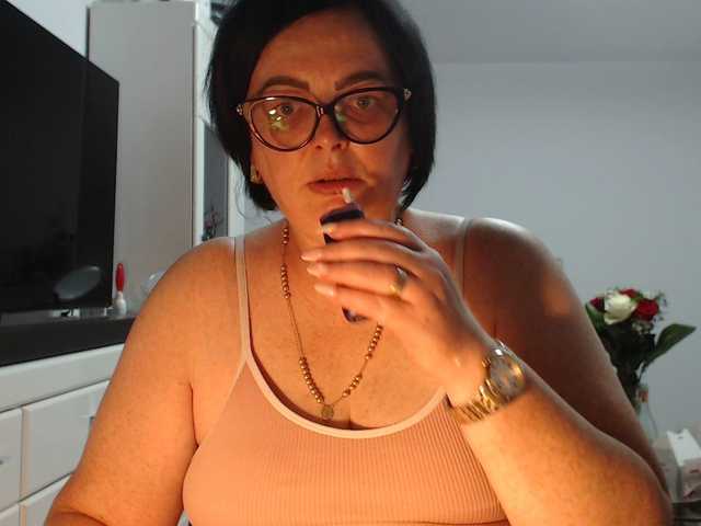 Emyllywhite
