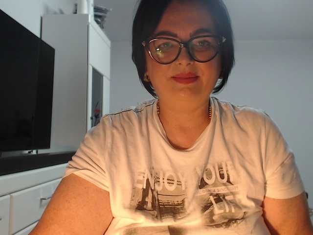 Emyllywhite